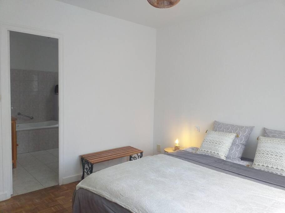 Maison Avec Jardin Clos La Roche Jaudy エクステリア 写真